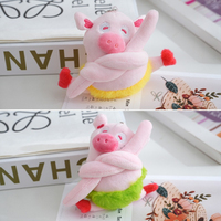 Pendentif en peluche cochon danseur de ballet, jouet en peluche cochon amusant de dessin animé avec bras croisés, ornement décoratif pour sac