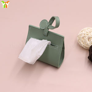 Dispensador de bolsas de caca de perro portátil para exteriores, contenedor colgante de bolsa de basura de cuero PU para mascotas, cachorros y gatos - Product Image 3