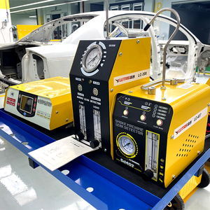 เครื่องตรวจจับควันรั่วไหลในรถยนต์แบบพกพา Lutro 12V สองโหมด พร้อมปั๊มลมในตัวและอะแดปเตอร์ EVAP - Product Image 6