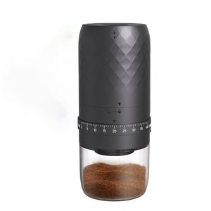 Moulin à café électrique noir Argyle rechargeable, réglable et de haute qualité pour grains de café - Product Image 1