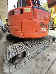 Mini-excavatrice d'occasion Hitachi ZAXIS75 du Japon, 7,5 tonnes, matériel de construction, 90% neuve, excavatrice sur chenilles d'occasion ZAXIS75, prix bas - Product Image 5