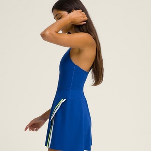 Robe de tennis sans manches à col en V mini vert personnalisée pour femmes avec jupe plissée à séchage rapide et short à séchage rapide par Tenniscore Sportswear - Product Image 3