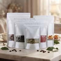 Sachet Doypack en papier kraft imperméable avec fermeture éclair et fenêtre, idéal pour les snacks et les noix