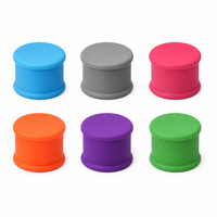 Bouchons de bouteille en silicone réutilisables, styles manchon ouvert et dessus plat, plusieurs couleurs, certifiés CE/UE, style simple pour le stockage de bouteilles de vin
