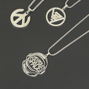 XINTONG collana donna donna donna donna <span class=keywords><strong>moda</strong></span> collana in argento gioielli 2d 3D Logo lettera collana in acciaio inox per regali