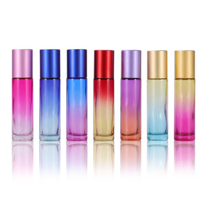 Rotolo di vetro di colore sfumato arcobaleno ombre da 10ml su bottiglia bottiglia di olio essenziale con rullo in acciaio - Product Image 1