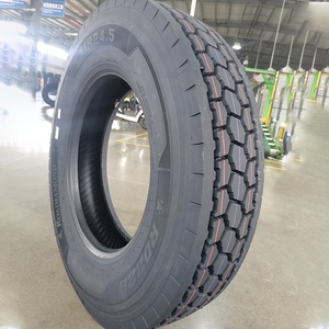 Pneu Radial Tout Acier pour <span class=keywords><strong>Camion</strong></span> 11R22.5 11R24.5 295/80R22.5 Robuste Sans Chambre à Air Longue Durée de Vie Transport <span class=keywords><strong>Routier</strong></span> de Marchandises TBR Vente Chaude - Product Image 1