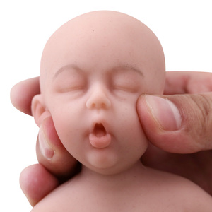 Bambole realistiche per neonati da 25cm in silicone per bambini bambole reborn per bambini giocattoli educativi realistici bambole reelike per ragazzi