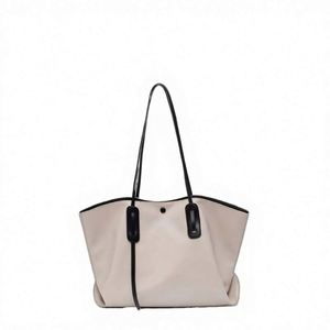 กระเป๋าถือลายนูนสำหรับผู้หญิง - Product Image 2