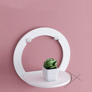 شماعات خلفية للتلفزيون مثبتة على الحائط ، رف تخزين ديكور منزلي لغرف النوم بجانب السرير ، وعاء زهور ، خزانة ملابس للمنزل - Product Image 5