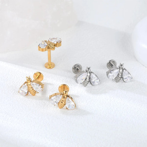 Piercing d'oreille unisexe en titane et acier inoxydable, motif insecte, 16G 1.2mm 8mm - Product Image 3