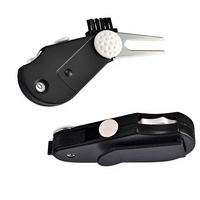 Outil de réparation de divots de golf portable multifonction 5-en-1 en plastique, marqueur de balle, compteur de score et nettoyeur – Essentiel pour les golfeurs – Expédition immédiate