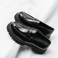 Mocassins à semelle épaisse, taille 38-46, nouvelle tendance de la mode, respirants, antidérapants, durables, dessus en PU classique, chaussures habillées pour toutes les saisons, hommes