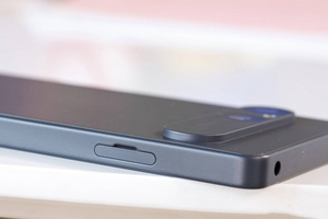 GSM-FIX <span class=keywords><strong>Xperia</strong></span> 10 VII 5G <span class=keywords><strong>Smartphone</strong></span>, Piattaforma Mobile Snapdragon Gen 3, Display OLED FHD+ HDR da 6,1 Pollici 120Hz, Batteria 5000mAh, Telefoni Android - Product Image 5