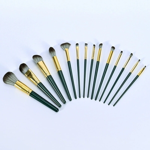 Ensemble de 14 pinceaux de maquillage, forme plate, poils synthétiques, fard à paupières, fond de teint, blush, outil cosmétique pour débutants, kit de pinceaux de maquillage - Product Image 6