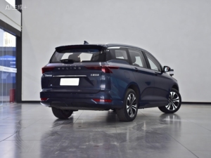 Il Wuling Kejie <span class=keywords><strong>1</strong></span>.5T CVT Flagship First Class 2020 è un MPV compatto. - Product Image 6