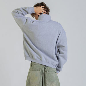 Sudadera KingSen personalizada gris claro con cuello alto y cremallera de un cuarto, para hombre, de algodón suave y grueso, ecológica. - Product Image 5