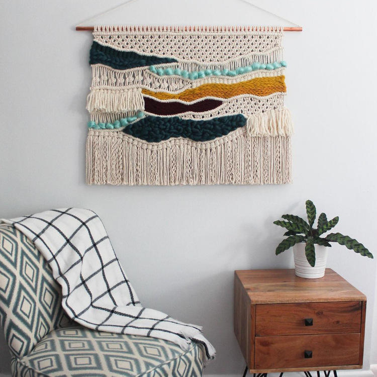 แขวนผนัง