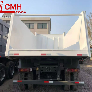 Camión Volquete Sinotruck Howo 8x4 Diseñado para el Transporte de Piedras Gigantes en África Occidental - Product Image 1