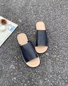 Sandalias de Verano para Hombre al por Mayor de Fábrica, Cómodas, de Cuero PU con Logotipo Personalizado, para Uso en Interiores y Exteriores, con Suela de EVA - Product Image 2