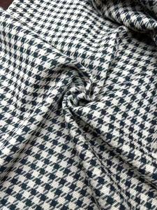 Hàng Hóa Đã Sẵn Sàng T/R/SP 80/17/3 Polyester Viscose Đồng Bằng Houndstooth Vải Thân Thiện Với Môi Cho Người Đàn Ông Của Và Phụ Nữ Phù Hợp Với - Product Image 4