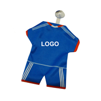 Vente en gros de supports de suspension pour maillots de football et t-shirts, 100% polyester, haute qualité, style sportif, certifiés TUV, pour fenêtre de voiture