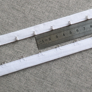 Bande de fermeture <span class=keywords><strong>à</strong></span> agrafes et œillets en coton enduit pour sous-vêtements - Product Image 3