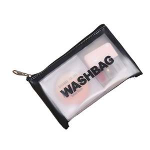 Bolsa de Cosméticos Rosa con Logotipo Personalizado, Bolsa de Maquillaje Moderna, Impermeable, de PVC Esmerilado - Product Image 1