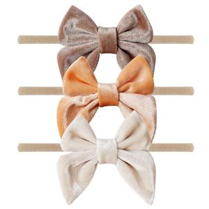 3 pollici Nuovo Toddle Cute Baby velluto archi dei <span class=keywords><strong>capelli</strong></span> hairband Farfalla morbido grande arco Hairband Bambini <span class=keywords><strong>Accessori</strong></span> <span class=keywords><strong>Per</strong></span> <span class=keywords><strong>capelli</strong></span> Di Natale - Product Image 1