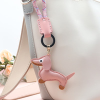 Porte-clés en cuir Teckel 2026, design personnalisé, pendentif dessin animé pour sac et coque de téléphone