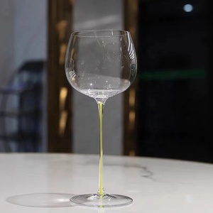 Verres <span class=keywords><strong>à</strong></span> vin <span class=keywords><strong>bordeaux</strong></span> <span class=keywords><strong>bordeaux</strong></span> originaux de luxe fabriqués <span class=keywords><strong>à</strong></span> la main - Product Image 5