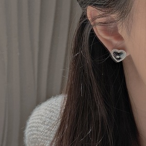 Pendientes de Plata de Ley S925 con Forma de Corazón Esmaltado, Diseño Vintage Simple y Moderno con Circonita, Joyería de Cristal Elegante - Product Image 2