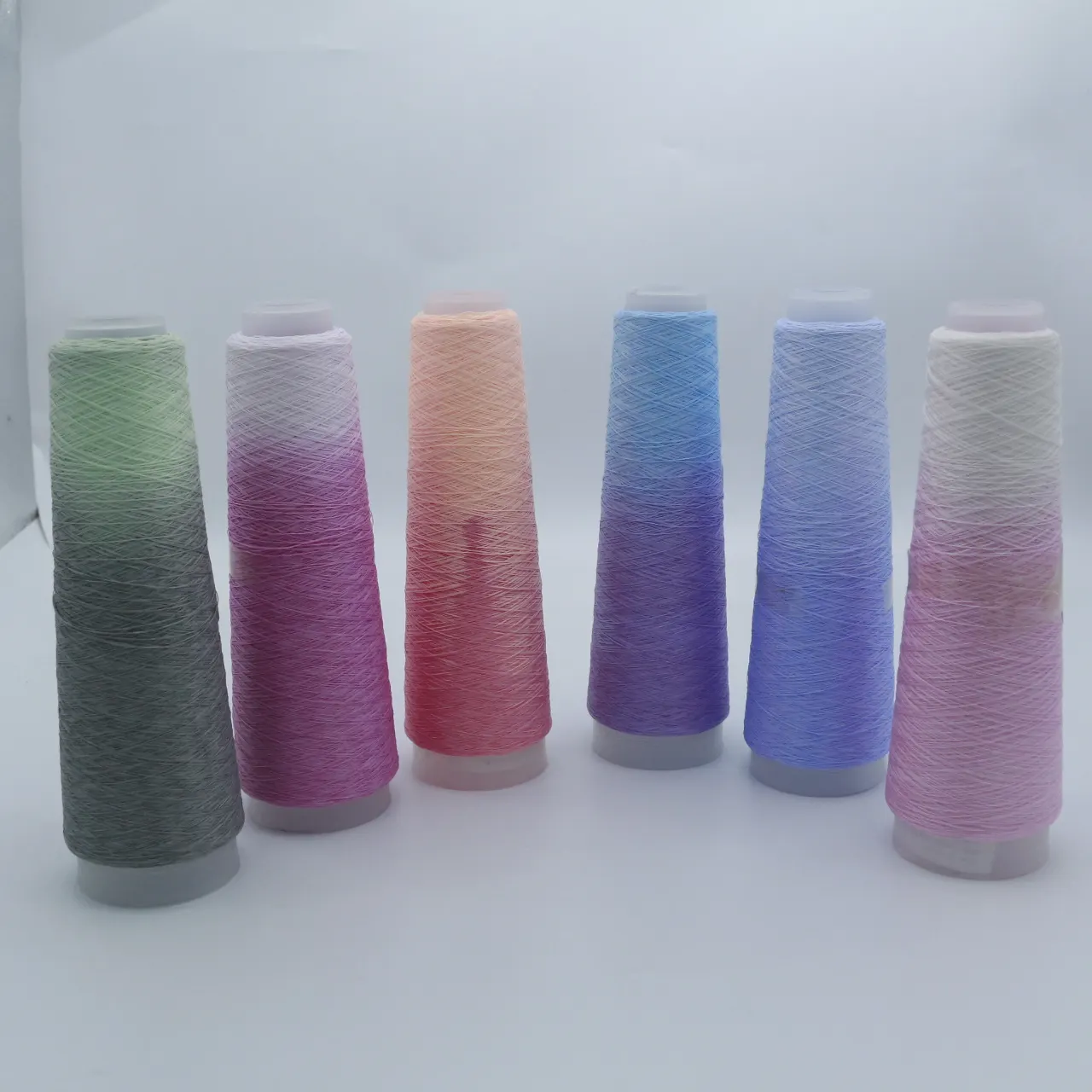300D/1 100% リサイクルポリエステルクリスマスデコレーションヤーン環境にやさしい熱変色クリエイティブ錆糸