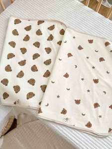 2023 nouveau bébé matelas ours imprimer tapis urinaire décontracté imperméable nouveau-né matelas lavable coton infantile tapis - Product Image 2