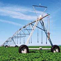 Hongrie Offre Spéciale système d'irrigation agricole à énergie solaire 10-80 HA système d'irrigation à pivot central pour l'arrosage des grandes fermes