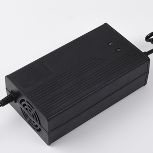 <span class=keywords><strong>Chargeur</strong></span> de batterie <span class=keywords><strong>lithium</strong></span> haute qualité, très vendu, pour moto/scooter 58,8V 5A - Product Image 2