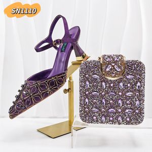 Nuovo Set di Scarpe e Borse Coordinate Viola in Pelle PU con <span class=keywords><strong>Tacchi</strong></span> Alti, Scarpe da Festa e Set Borsa da Donna 2026, Pochette con Cristalli - Product Image 1