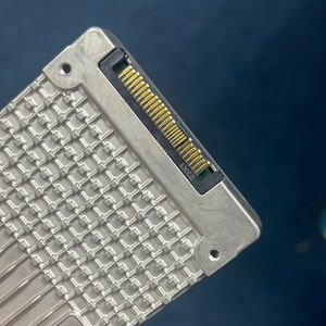 Unidad de Estado Sólido SSD Intel D5-P5530 3.84T U.<span class=keywords><strong>2</strong></span> PCIE4.0 NVME de <span class=keywords><strong>2</strong></span>.5 Pulgadas - Product Image 2