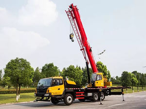 ऊर्जा की बचत 25t ट्रक माउंटेड क्रेन स्c250t4 रिमोट कंट्रोल और सुरक्षा लोड क्षण संकेतक के साथ - Product Image 3