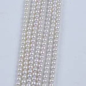 Filo di perle all'ingrosso rotondo AK d'acqua dolce coltivato bianco da 4-4.5mm dalla cina