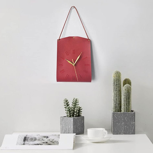 Reloj de pared de cuero para cafetería, reloj Retro de estudio, adornos, reloj de pared de moda Retro con cuerda, decoración colgante para sala de estar - Product Image 2