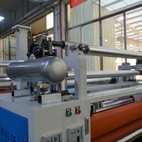 Machine de laminage à faible entretien pour l'épandage de colle, film et HPL, alimentée par une technologie de fusion à chaud PUR fiable