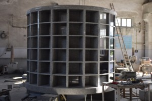 Pierre tombale en granit gris - Design américain traditionnel - Garantie 1 an - Utilisation en cimetière - Product Image 3