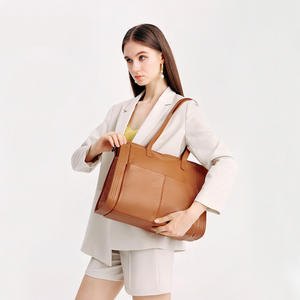 Sac à bandoulière en cuir pleine fleur pour femme, grande capacité, tendance, idéal pour l'été et l'hiver – Meilleures ventes - Product Image 3