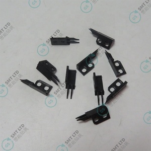 อะไหล่ป้อนกระดาษคุณภาพสูง CM402 CM602 ขนาด 8 มม. หวีพลาสติกสีดำ N210116211AA KXFA1PSUA01 - Product Image 2