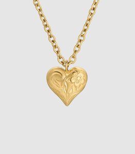 Collana con Cuore Inciso Floreale in Acciaio Inossidabile Inspire Daphne Lovers, Ciondolo a Cuore Dorato, Gioiello Vintage Regalo di San Valentino - Product Image 1