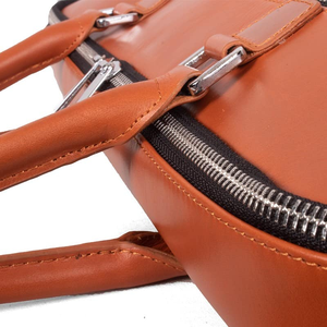 Maletín de Negocios de Cuero Genuino con Correa de Hombro Desmontable, Compartimento para Portátil de Gran Capacidad, Cierre de Cremallera, Estilo Masculino - Product Image 5