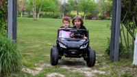 Certifié Bis unisexe rechargeable alimenté par batterie 4 roues motrices électrique UTV Quad pédale voiture jouet en plastique pour enfants 3-8 ans