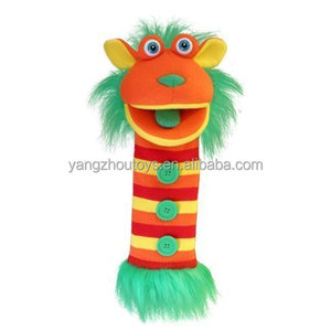 China juguetes exportación botones de colores de peluche marioneta de calcetín - Product Image 1