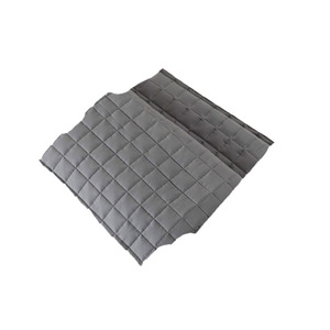 Couverture lestée 10 kg, gris foncé, garnissage en billes de verre, design moderne, utilisation printemps-automne, portable, soulagement du stress et de l'anxiété - Product Image 4